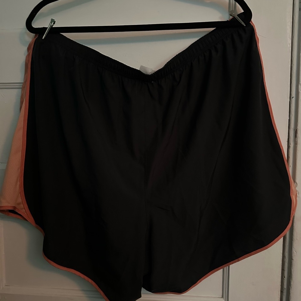 Nike Women's Athletic Shorts in Black and Orange - Picture 4 of 5